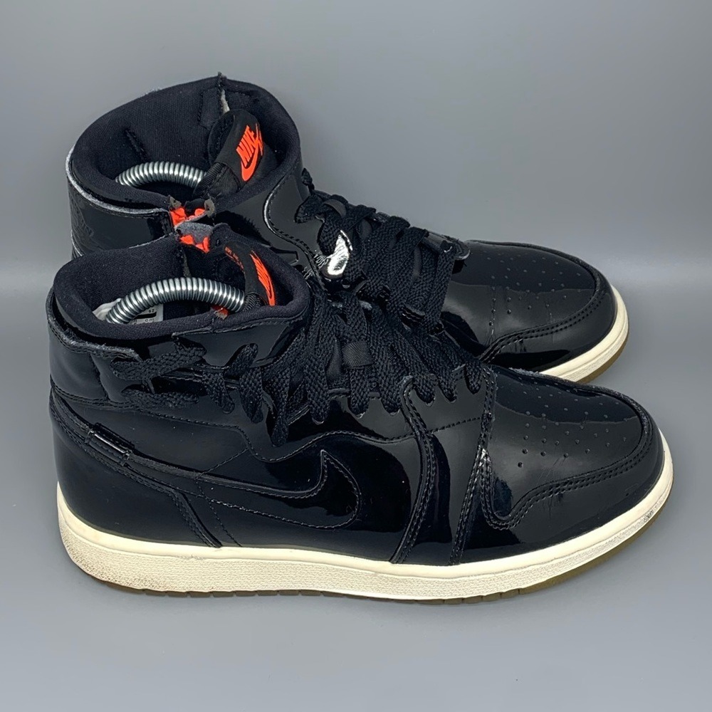 Jordan 1 Rebel‎ XX Black Patent Basketball Shoes AR5599-001 Women's Sz 7.5